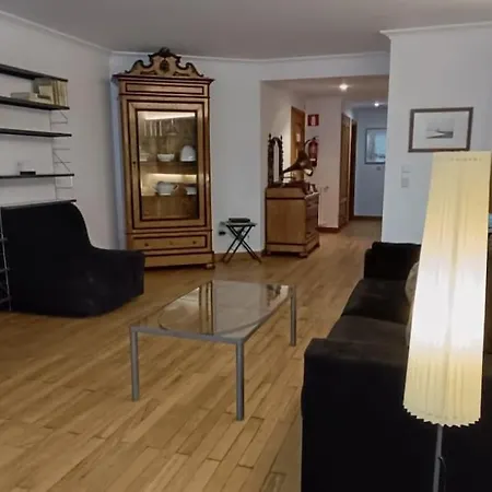 Lägenhet Luxury Ondaretta With Terrace San Sebastián