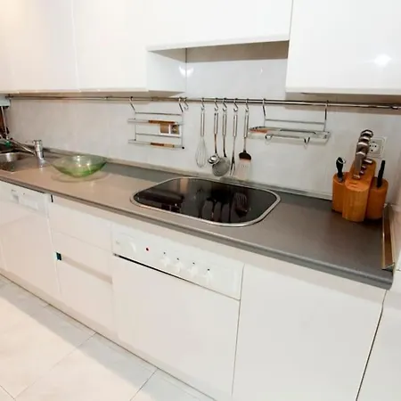 Luxury W/terrace Near The Wifi * San Sebastian